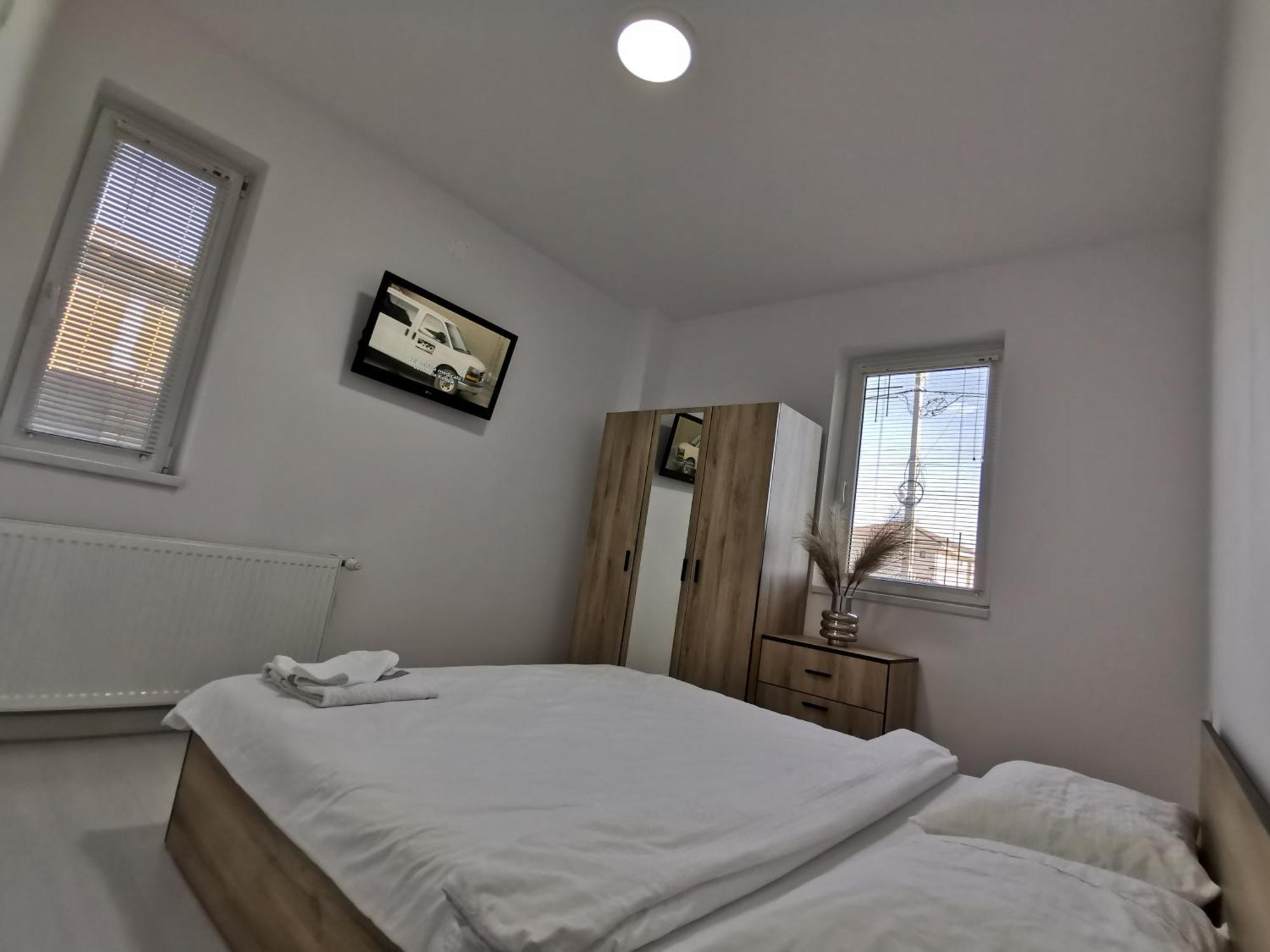 Villa Casuta Cu Tei à Oradea Chambre photo